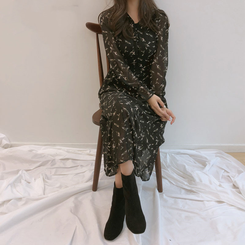 Robe femme vintage à manches longues
